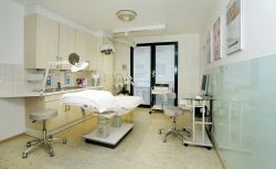 03-behandlungsraum