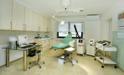 05-eingriffsraum_laserbehandlung